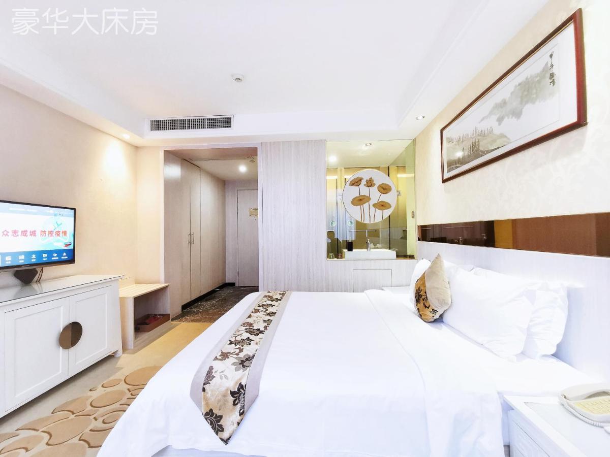 Paco Hotel Tianhe Coach Terminal Metro Satation Guangzhou-Free Shuttle Bus For Canton Fair エクステリア 写真
