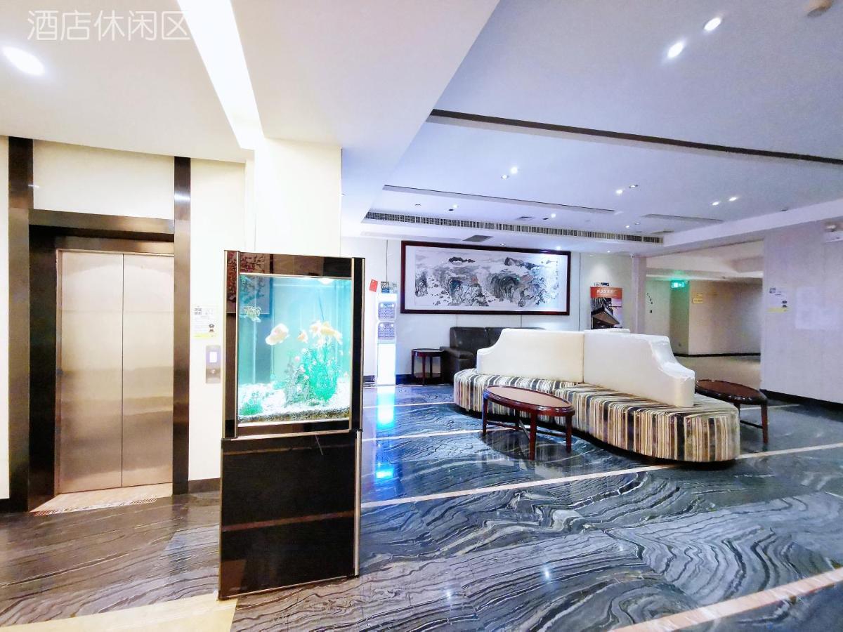 Paco Hotel Tianhe Coach Terminal Metro Satation Guangzhou-Free Shuttle Bus For Canton Fair エクステリア 写真